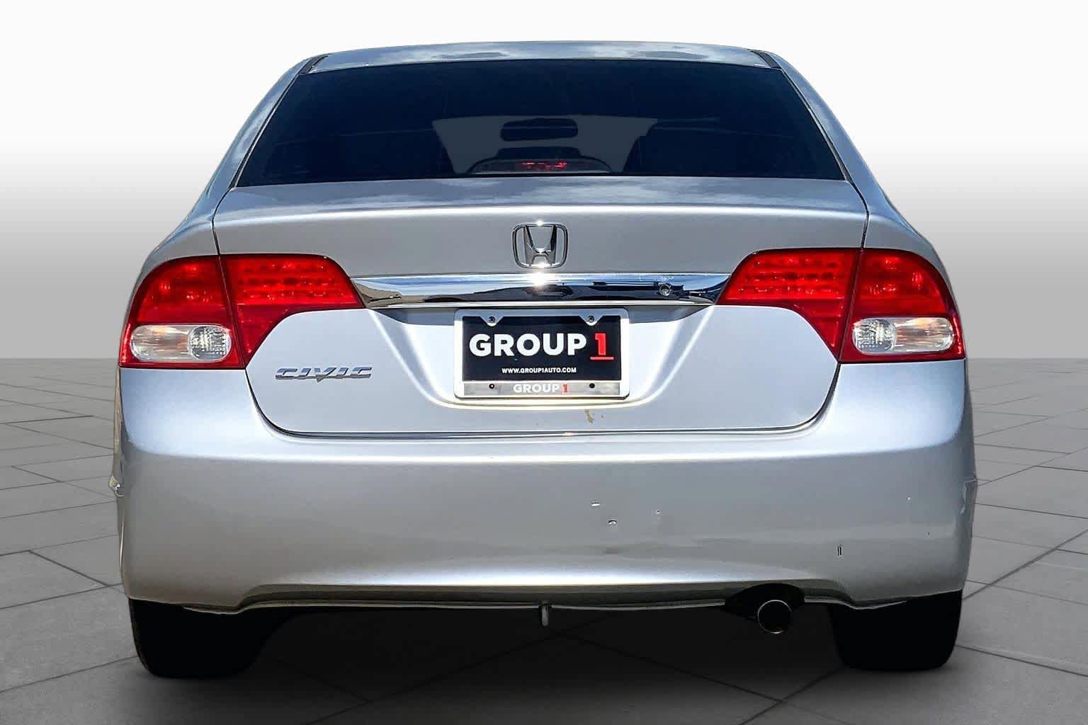 Used 2010 Honda Civic LX image 4
