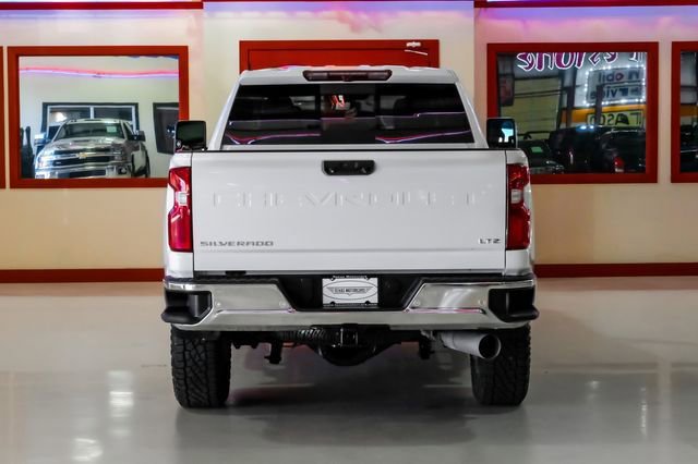 Used 2022 Chevrolet Silverado 2500 LTZ w/ LTZ Plus Package image 11