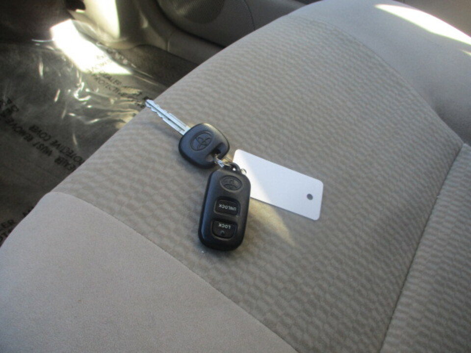 Used 2008 Toyota Corolla LE image 35