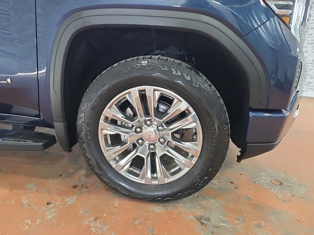 Used 2022 GMC Sierra 1500 Denali image 9