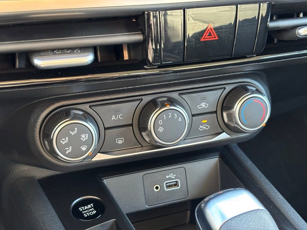 Used 2025 Nissan Kicks S image 20