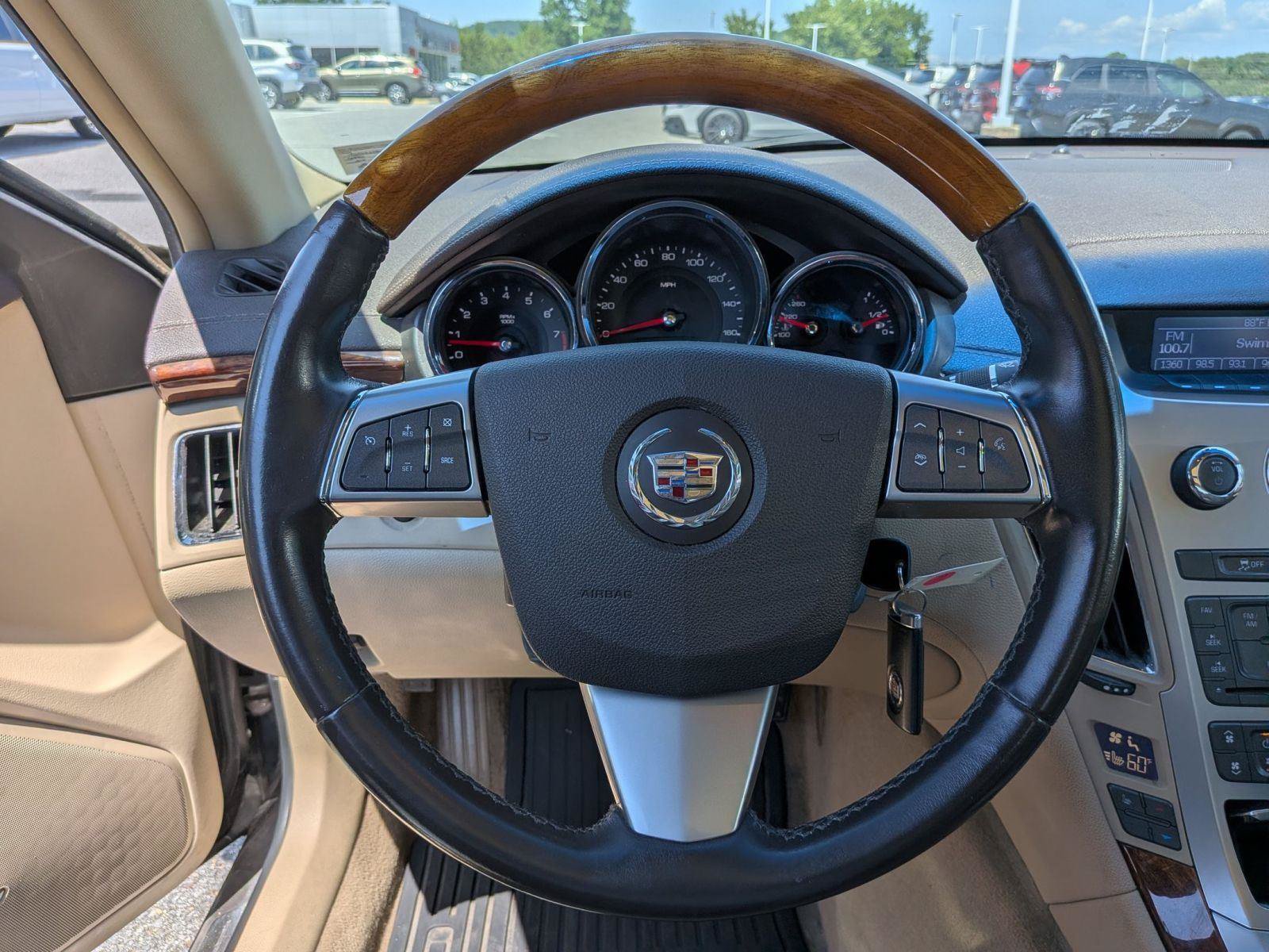Used 2012 Cadillac CTS Luxury AWD/4WD image 17