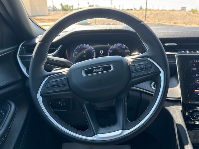 New 2025 Jeep Grand Cherokee L Laredo w/ Luxury Tech Group I image 14