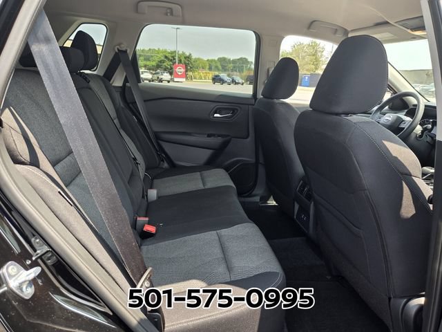 Used 2026 Nissan Rogue SV FWD image 18