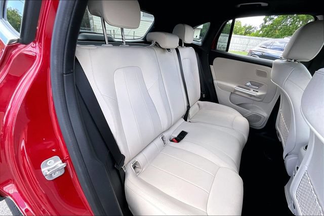 Certified 2025 Mercedes-Benz GLA 250 image 23
