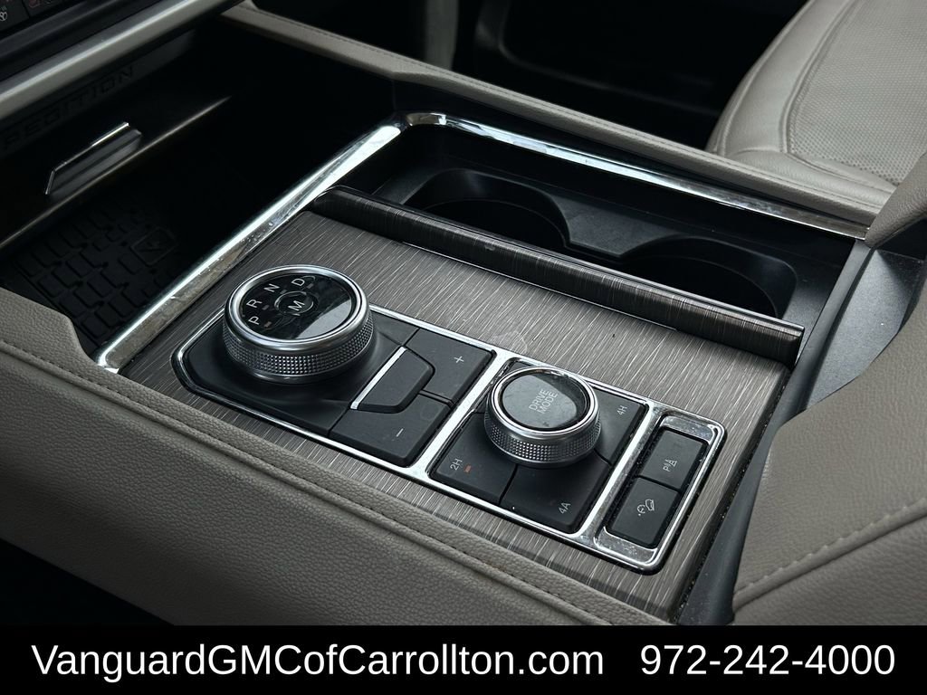 Used 2024 Ford Expedition Max Limited image 19