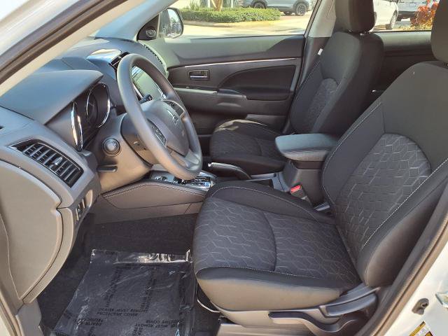 New 2027 Mitsubishi Outlander Sport LE AWD/4WD image 13