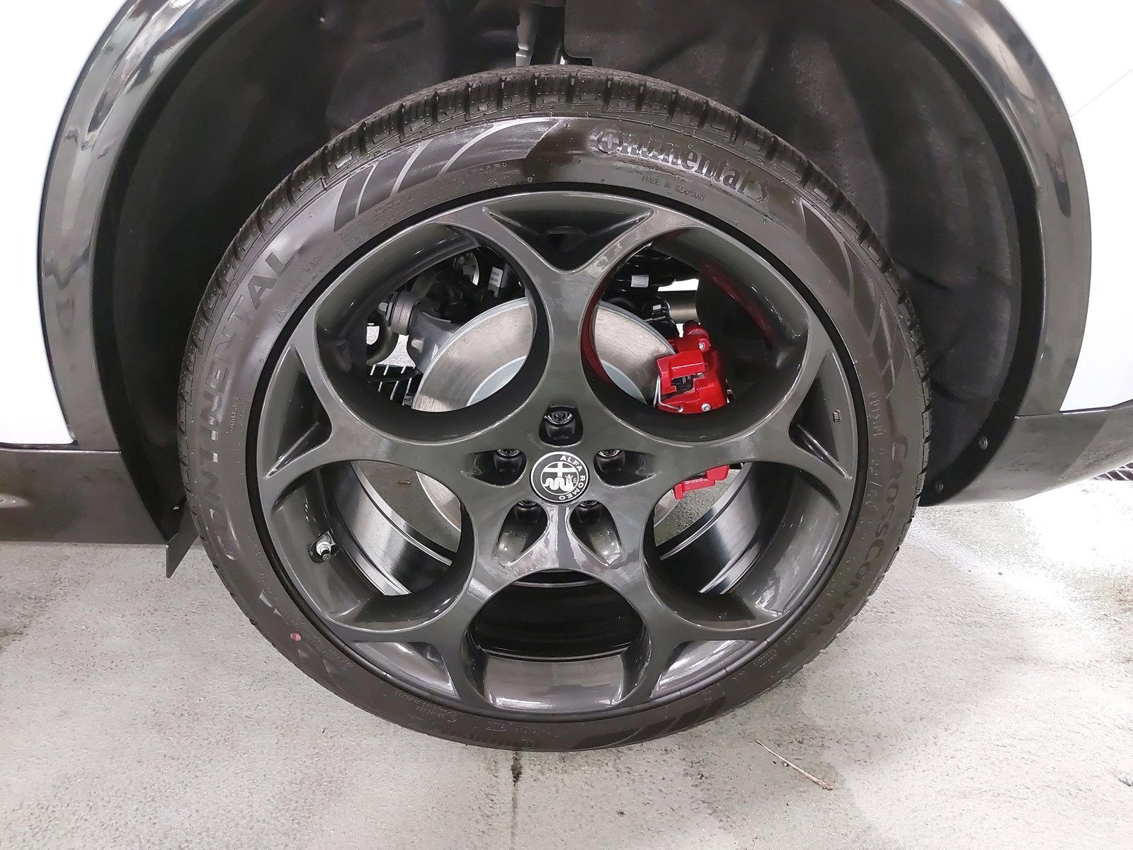 New 2025 Alfa Romeo Stelvio Sprint w/ Veloce Package image 35