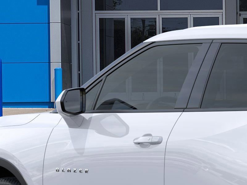 New 2026 Chevrolet Blazer LT image 12