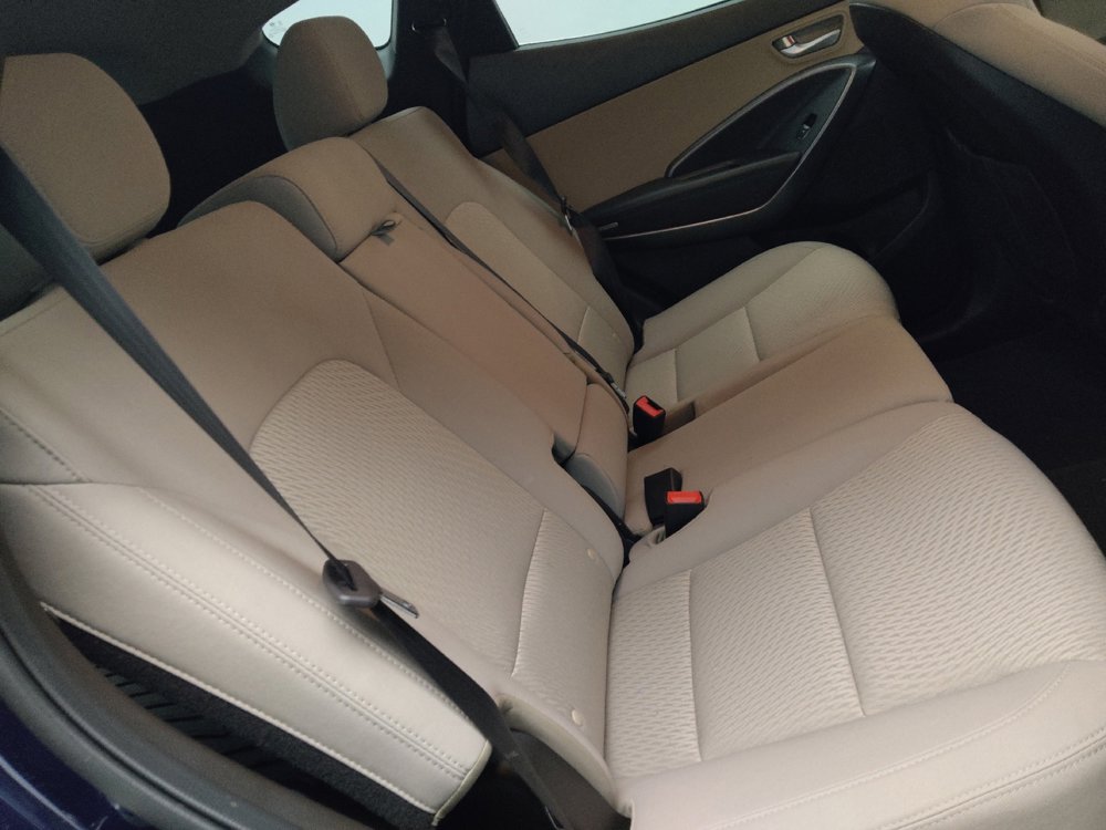 Used 2017 Hyundai Santa Fe Sport FWD image 19