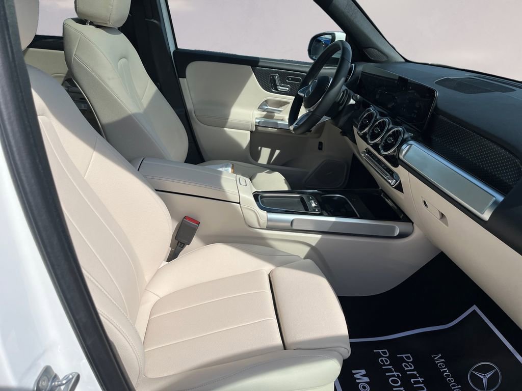Certified 2026 Mercedes-Benz GLB 250 4MATIC image 15