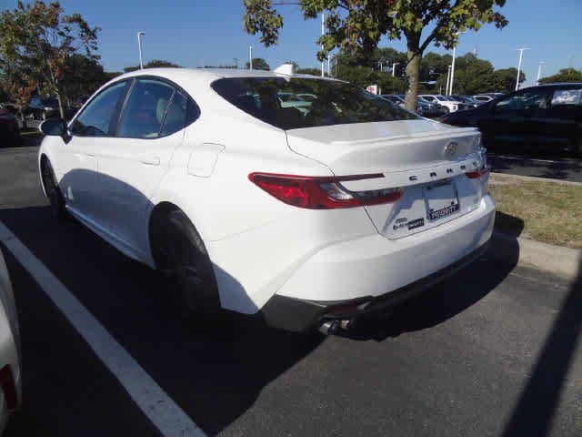 Used 2026 Toyota Camry SE w/ Convenience Package AWD/4WD image 5