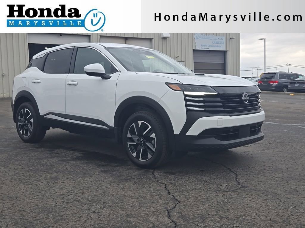 Used 2025 Nissan Kicks SV image 1