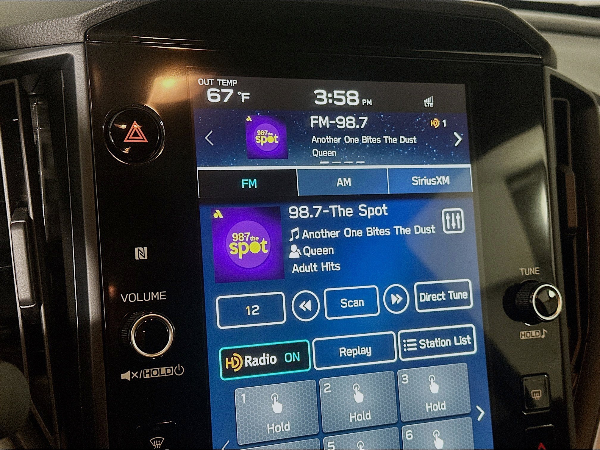 Used 2024 Subaru Crosstrek 2.0i Premium image 19