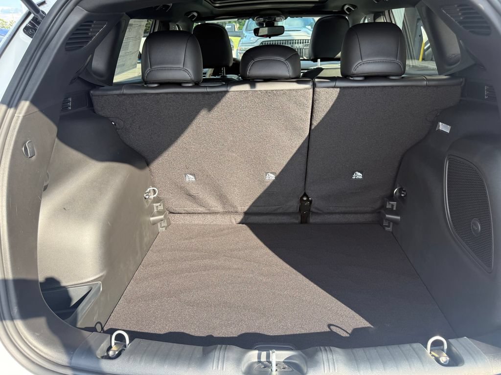 New 2026 Jeep Compass Latitude AWD/4WD image 21