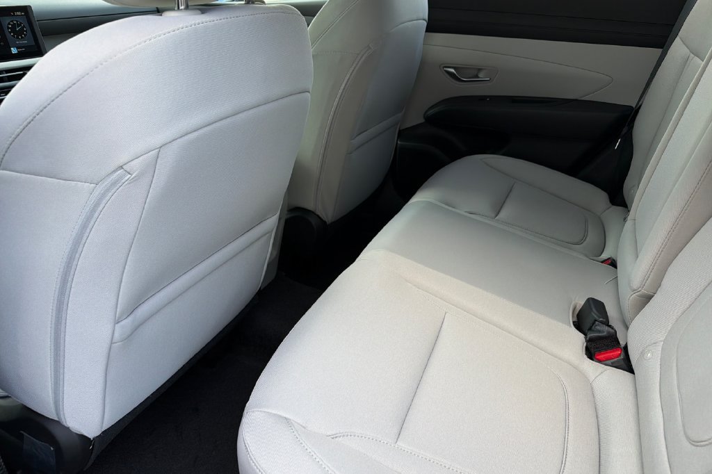 New 2026 Hyundai Tucson SEL AWD/4WD image 9