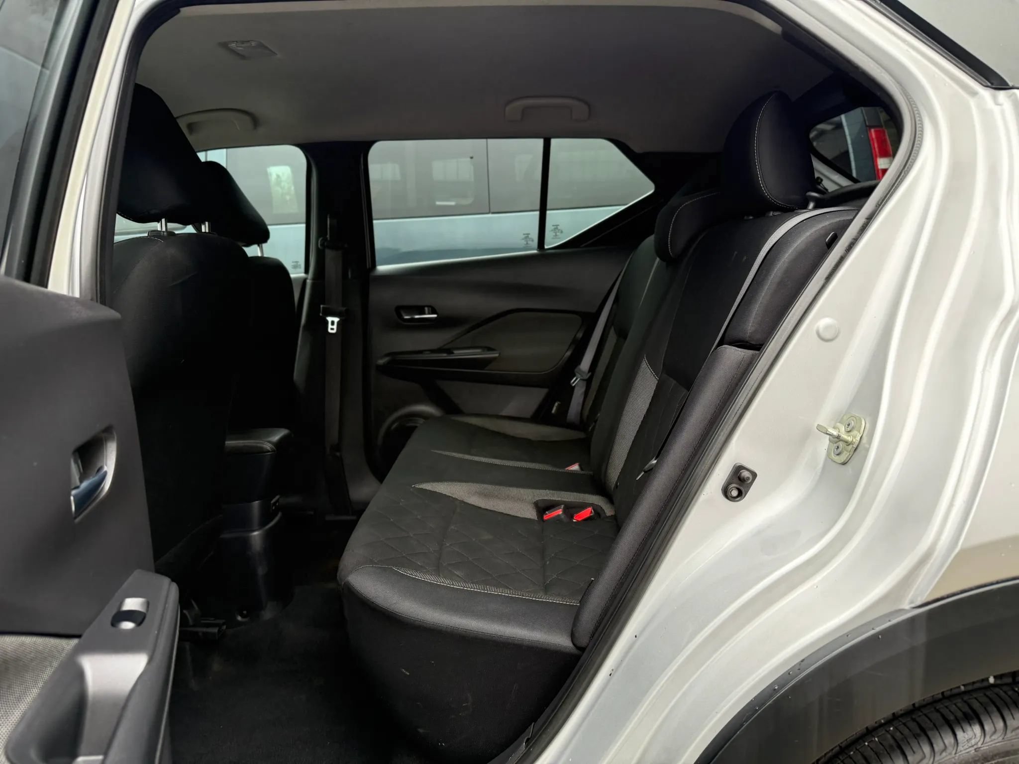 Used 2020 Nissan Kicks SV FWD image 23