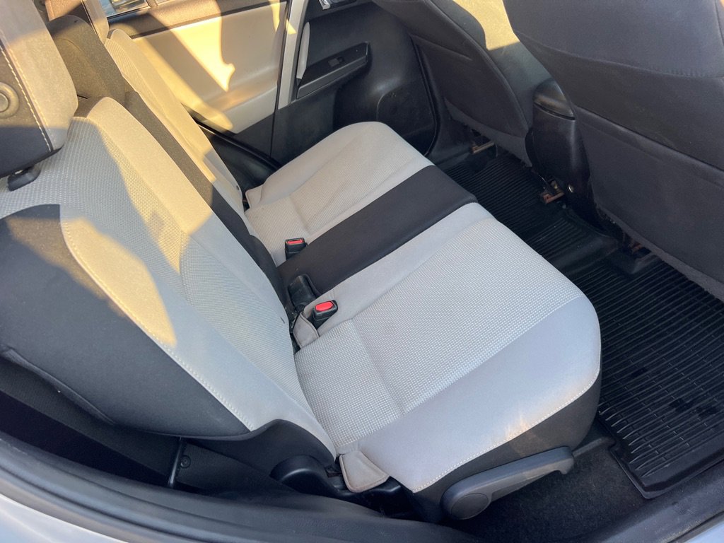 Used 2018 Toyota RAV4 Adventure image 12