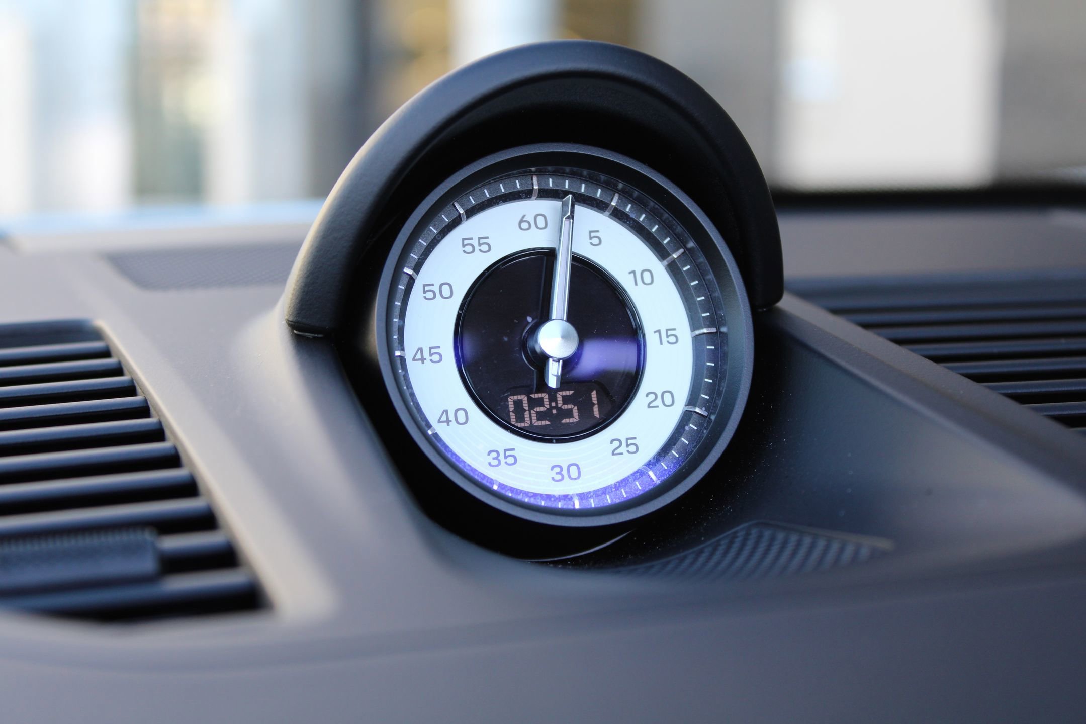 Used 2024 Porsche 911 Carrera image 21