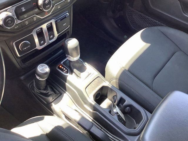 Used 2021 Jeep Wrangler Willys image 17