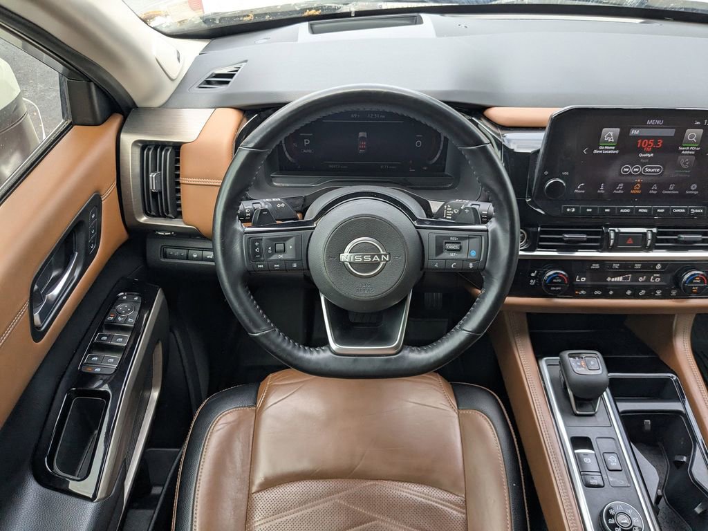 Used 2023 Nissan Pathfinder Platinum w/ Cargo Package image 14