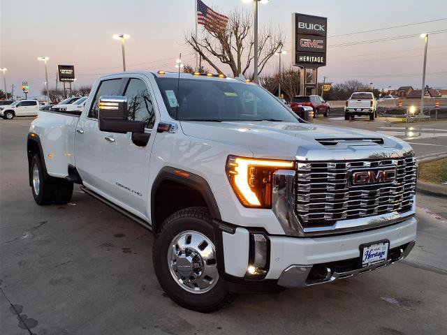 New 2026 GMC Sierra 3500 Denali w/ Denali Reserve Package