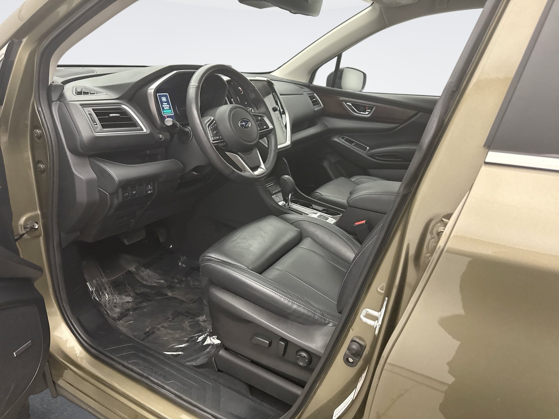 Used 2023 Subaru Ascent Touring AWD/4WD image 10