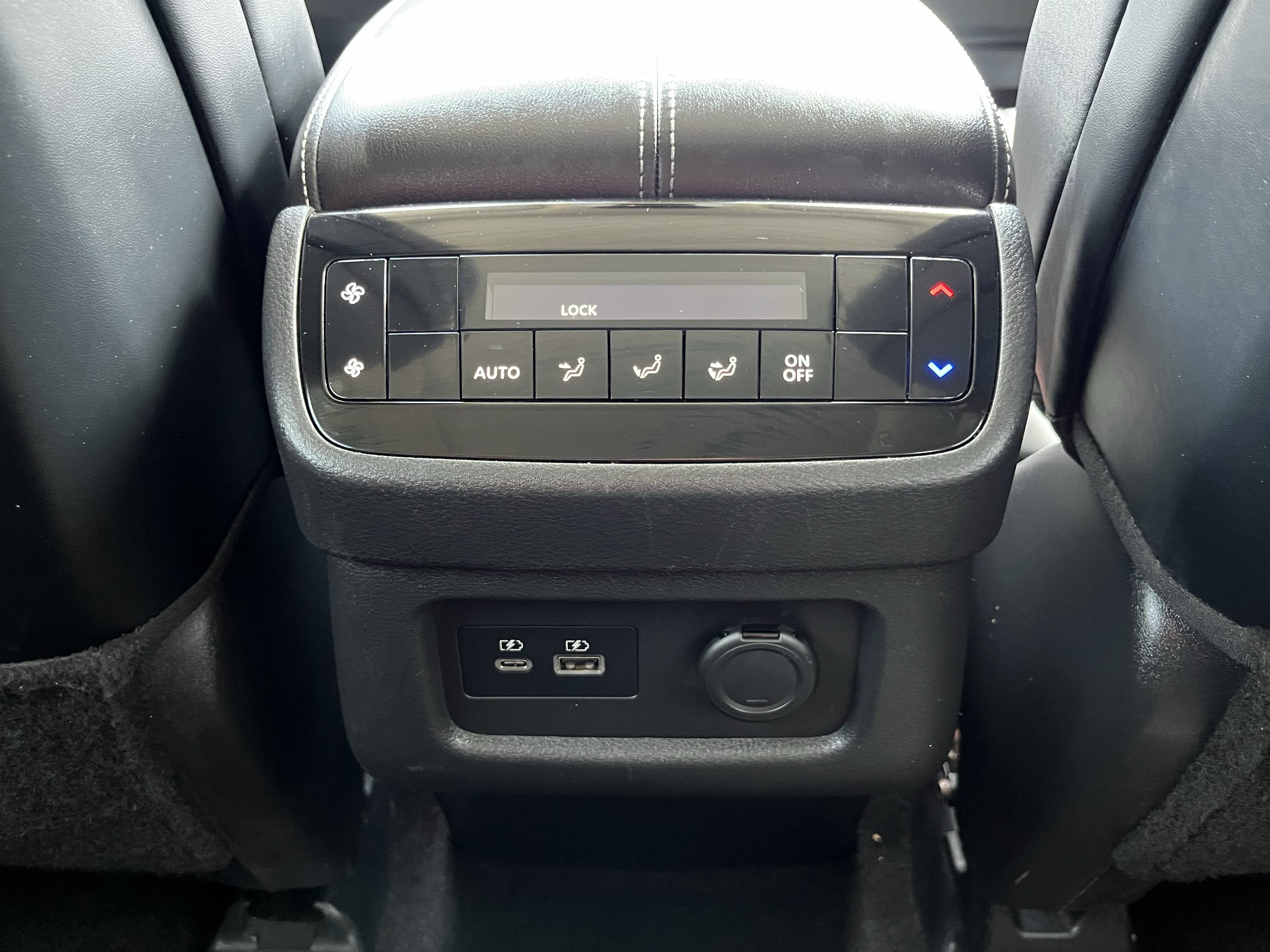 Used 2023 INFINITI QX60 Luxe w/ Cargo Package FWD image 29