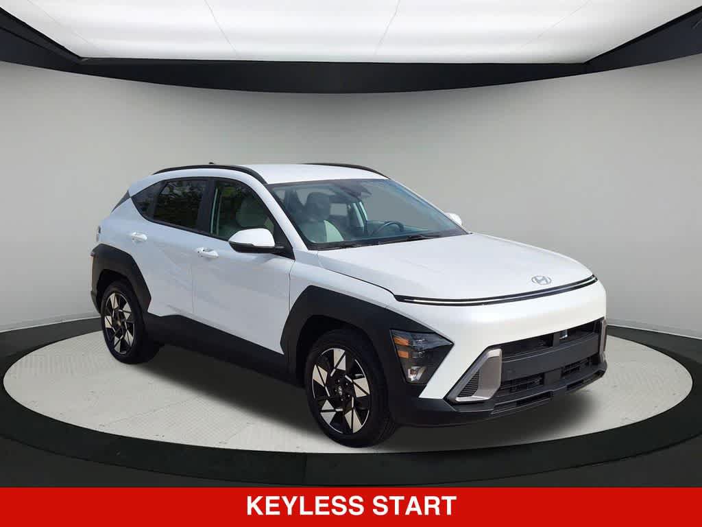 Used 2025 Hyundai Kona SEL FWD image 9