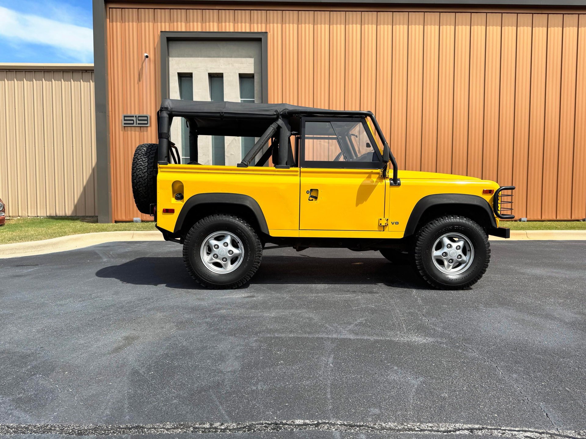 Used 1997 Land Rover Defender 90 AWD/4WD image 6