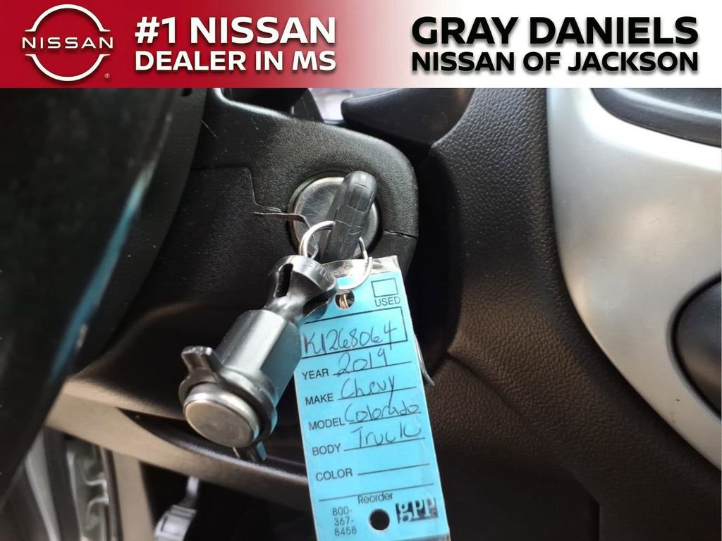 Used 2019 Chevrolet Colorado ZR2 w/ ZR2 Dusk Special Edition image 15