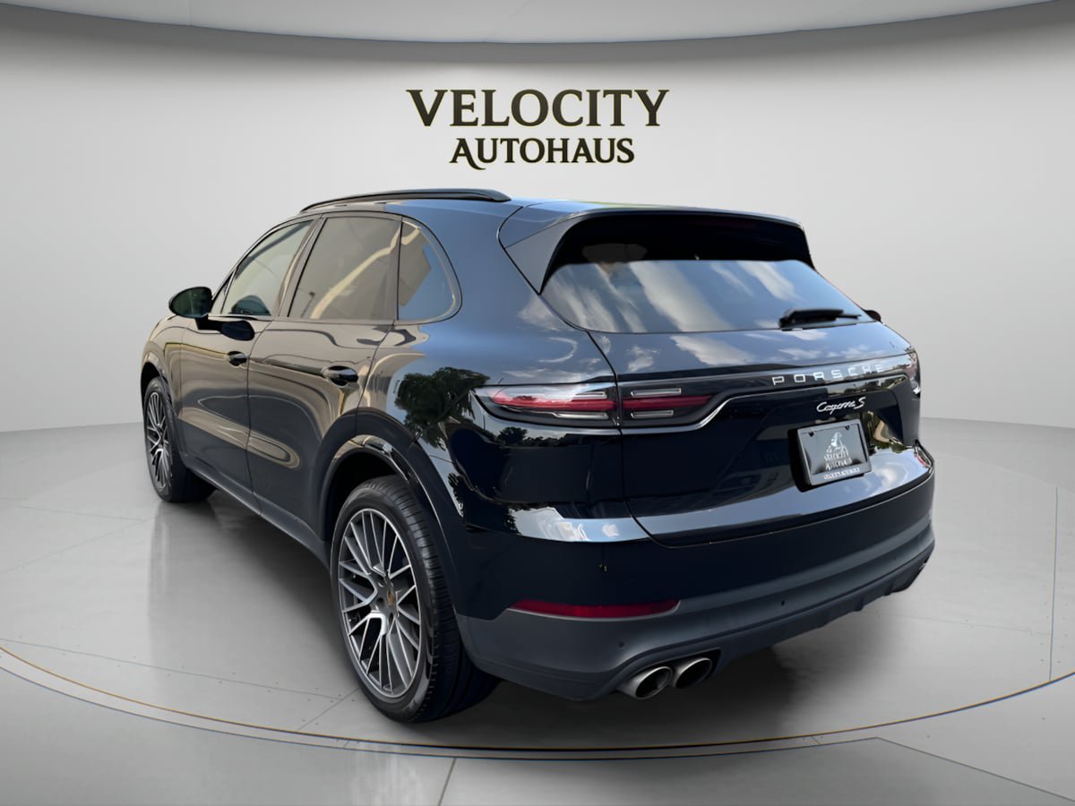 Used 2019 Porsche Cayenne S AWD/4WD image 5