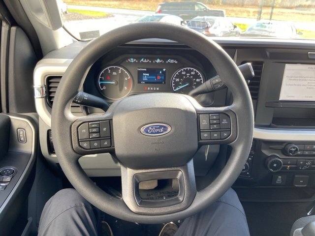 New 2026 Ford F350 4x4 Regular Cab DRW Super Duty image 12