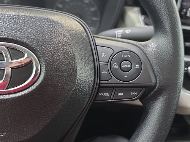 Certified 2025 Toyota Corolla LE w/ LE Premium Package FWD image 14