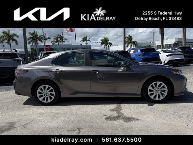 Used 2024 Toyota Camry LE FWD image 2