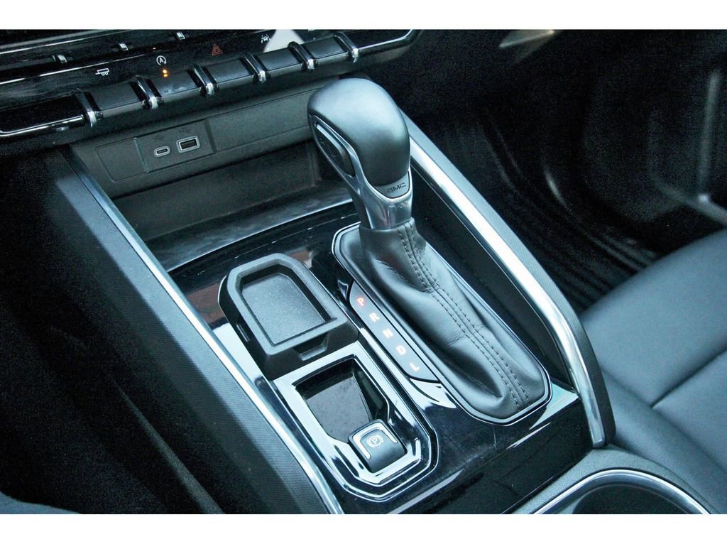 Used 2024 GMC Canyon Elevation w/ Elevation Premium Package image 26