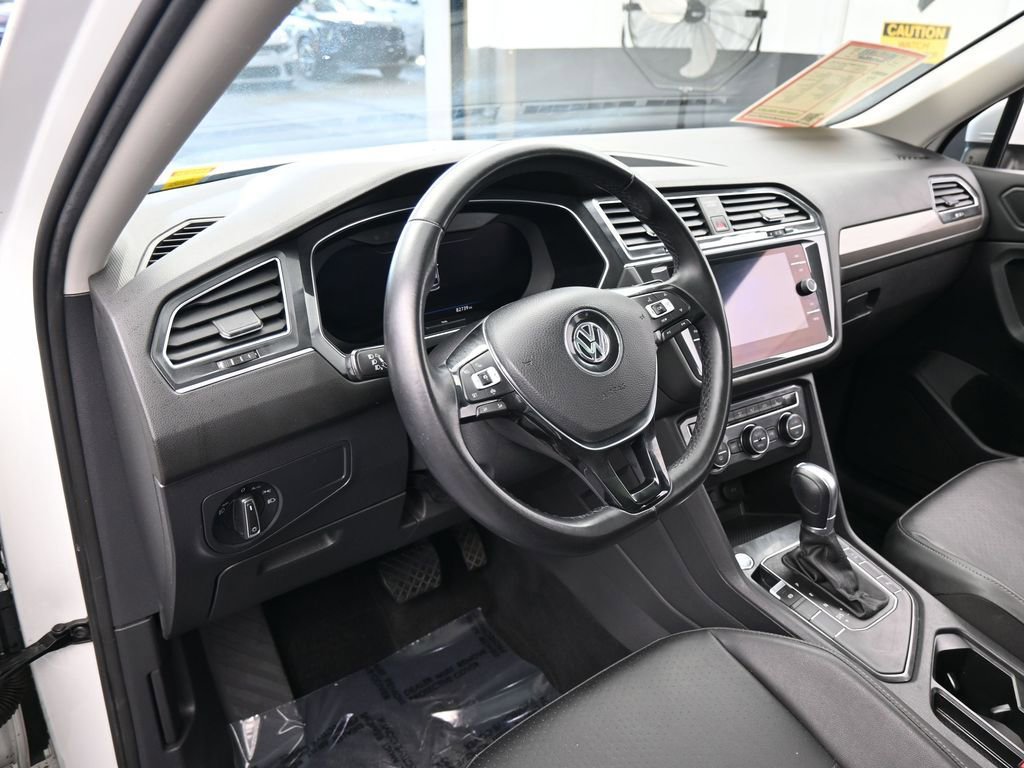 Used 2019 Volkswagen Tiguan SEL image 10