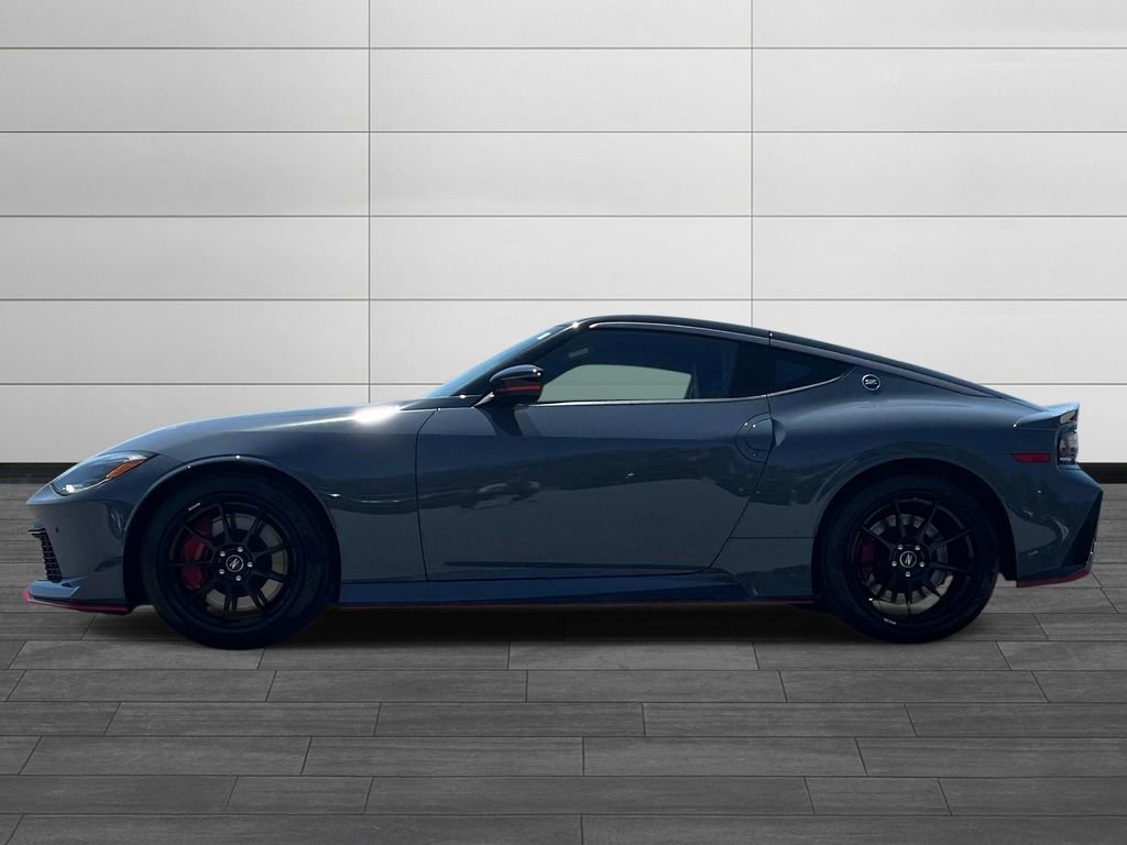 Used 2024 Nissan Z NISMO w/ Floor Mat Package RWD image 6