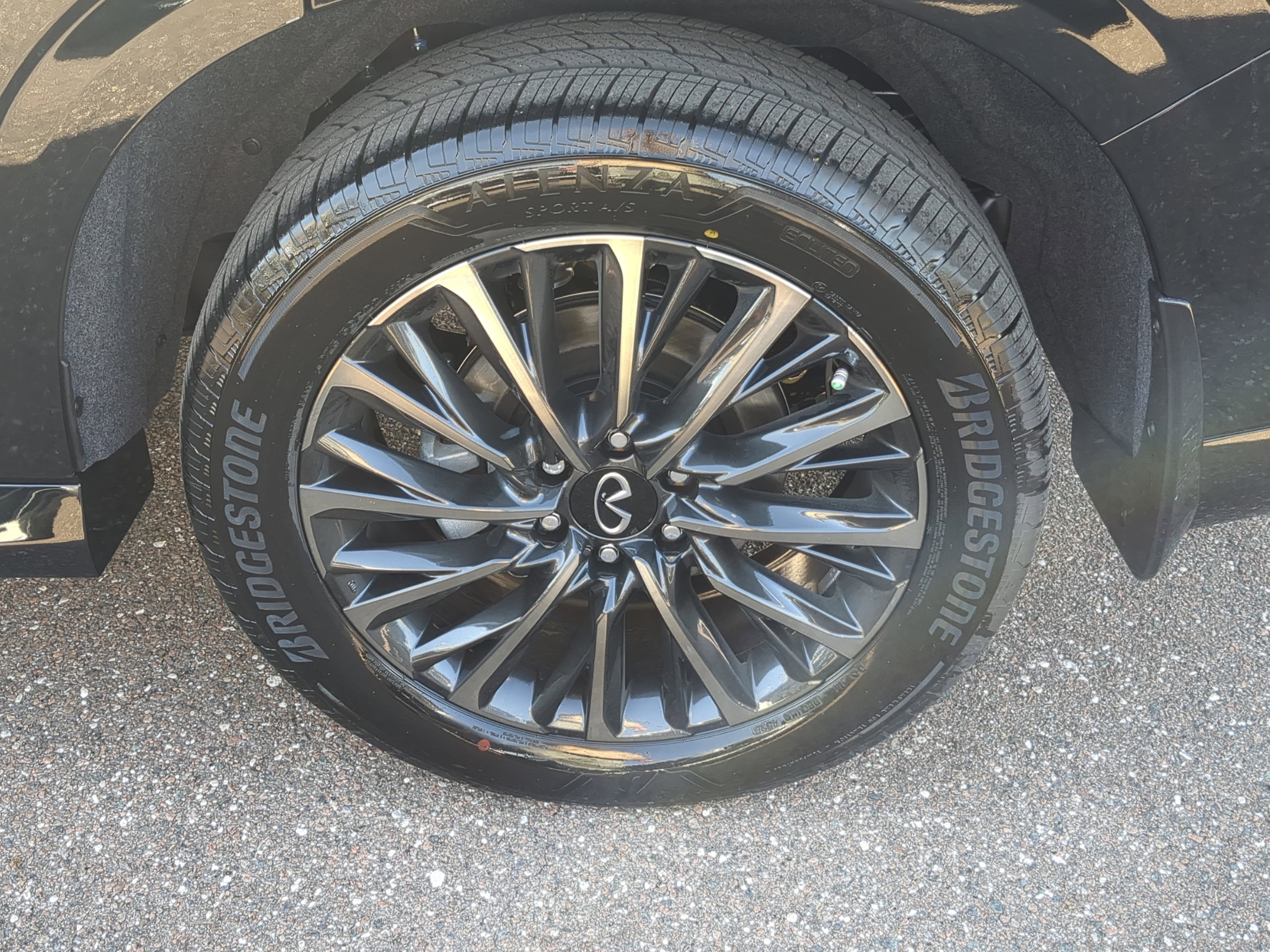 New 2026 INFINITI QX80 Autograph w/ Premium Cargo Package image 5