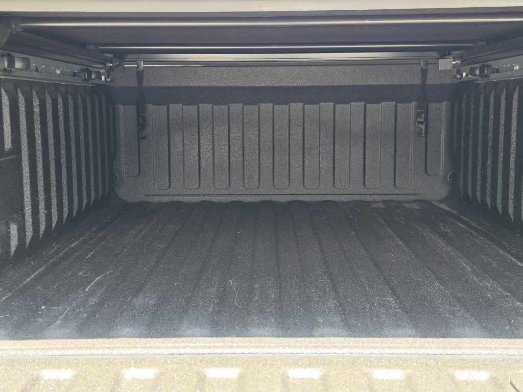Used 2025 RAM 1500 Limited w/ Trailer Tow Group AWD/4WD image 9