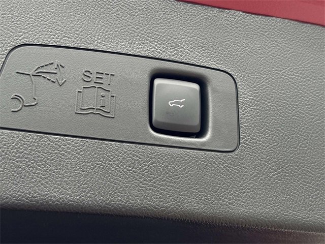 New 2026 Lincoln Corsair Premiere image 13