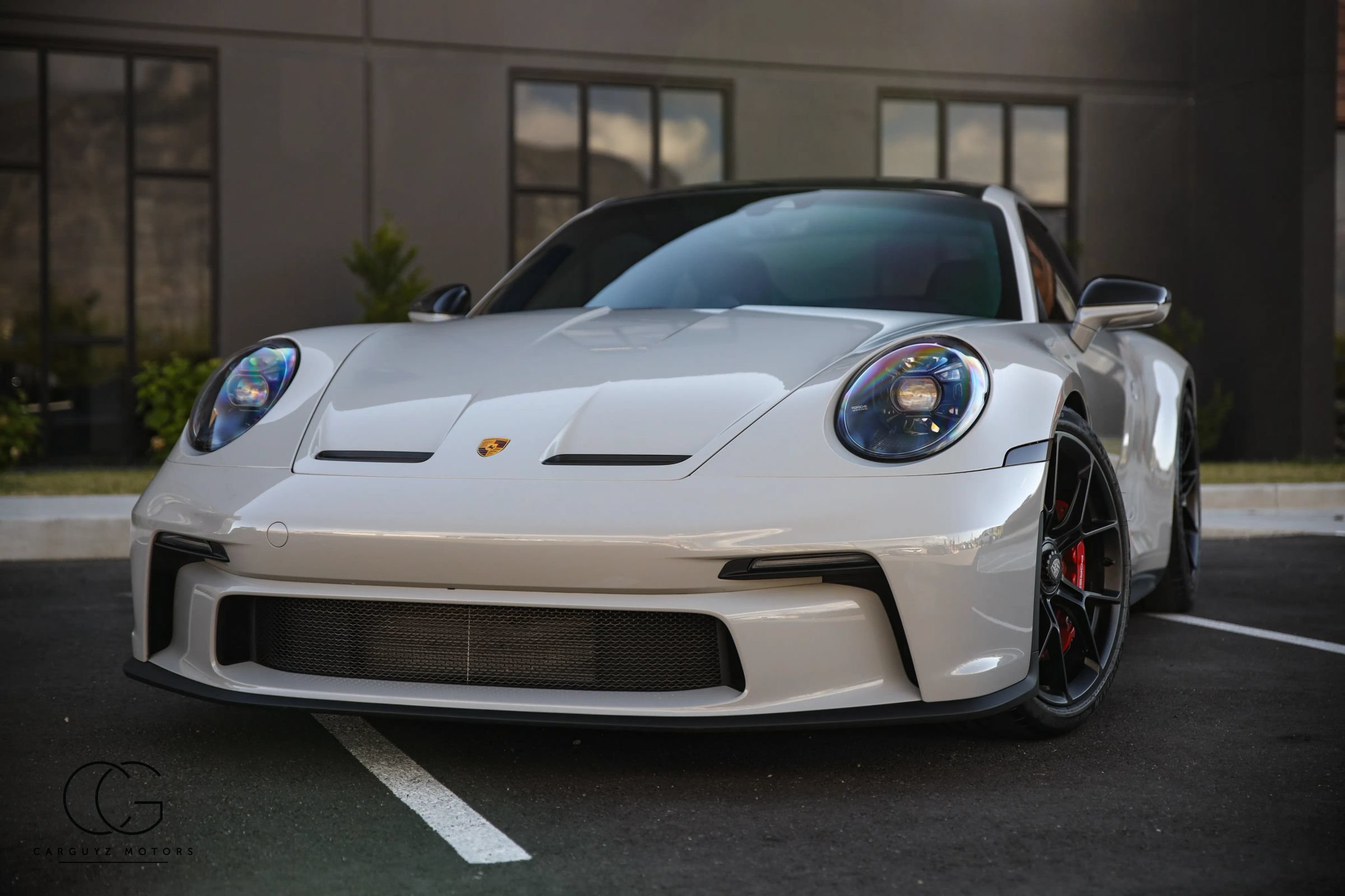 Used 2022 Porsche 911 GT3 RWD image 2