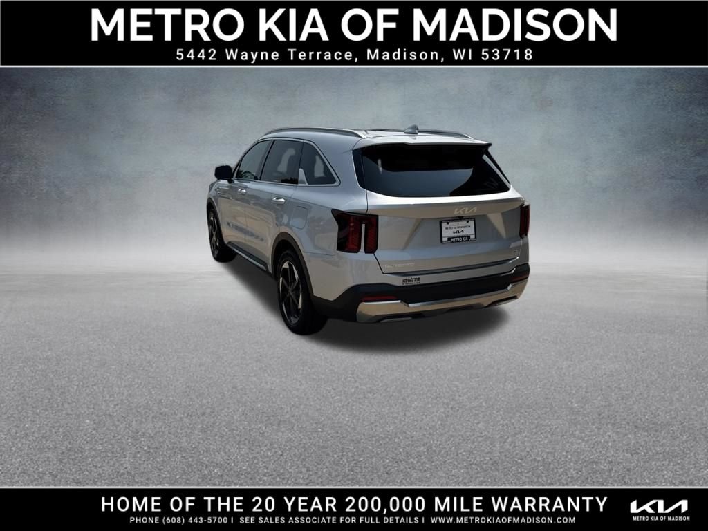 Used 2025 Kia Sorento SX Prestige AWD/4WD image 4