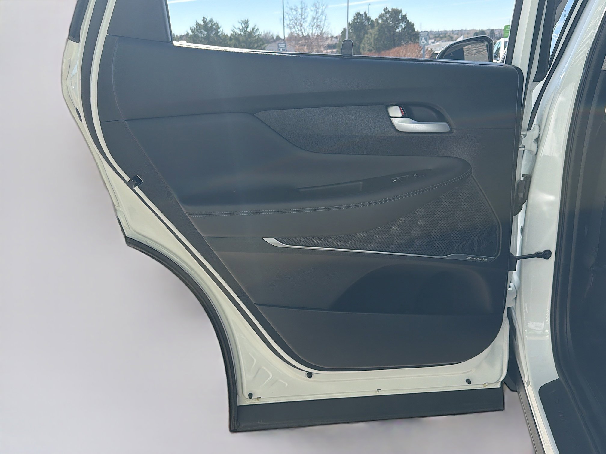 Used 2022 Hyundai Santa Fe Limited image 28