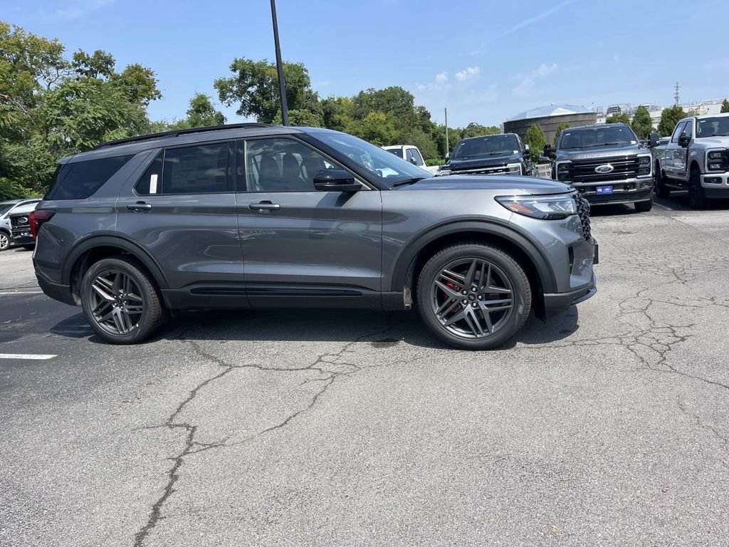 New 2026 Ford Explorer ST w/ Sun And Sound Package AWD/4WD image 3