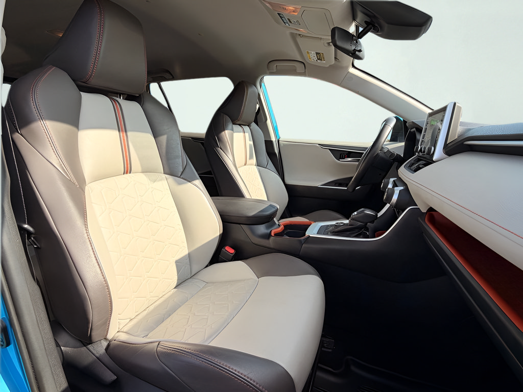 Used 2020 Toyota RAV4 Adventure AWD/4WD image 33