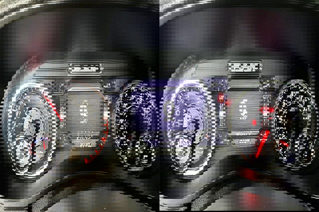 Used 2022 RAM 3500 Laramie image 23