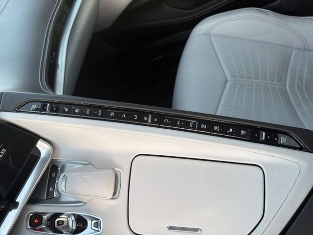 Used 2023 Chevrolet Corvette Stingray Premium Conv w/ Z51 Performance Package RWD image 21