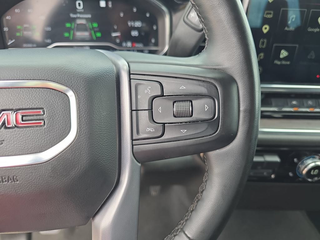 Used 2025 GMC Sierra 1500 SLT AWD/4WD image 19