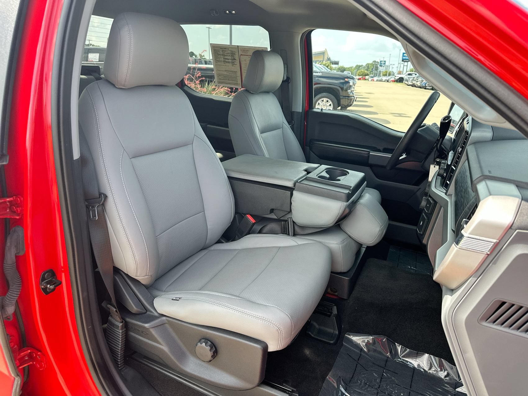 Used 2022 Ford F150 XLT AWD/4WD image 23
